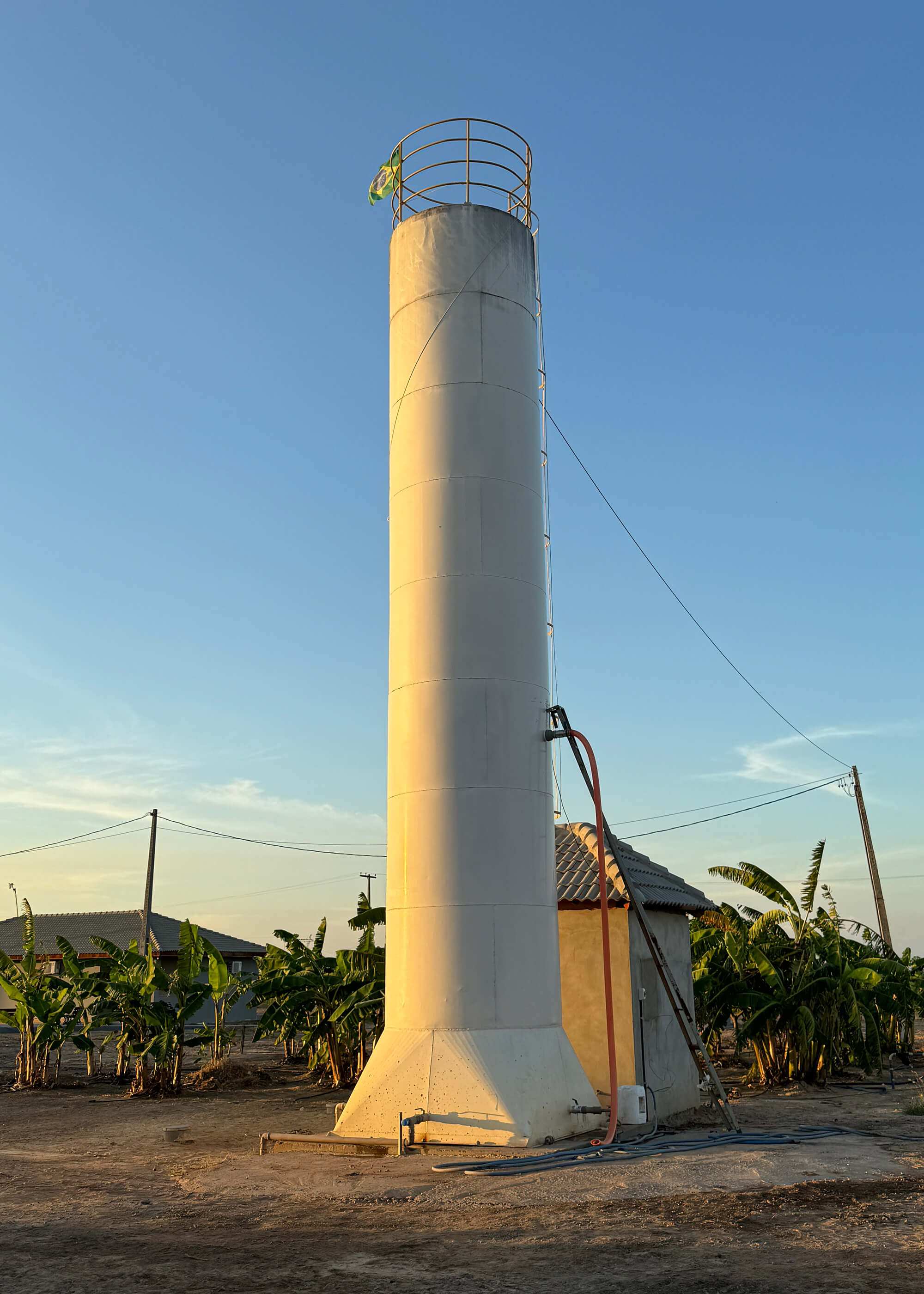 Caixa d'água tubular 4